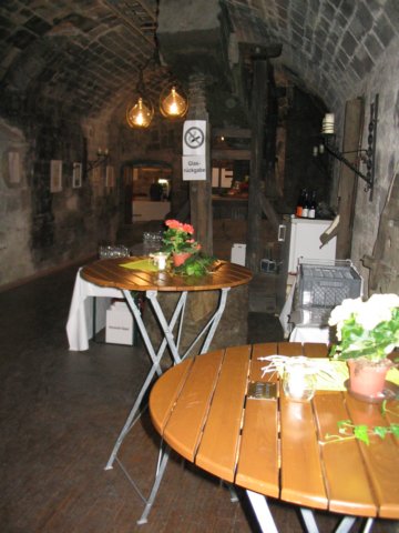 nacht_der_keller_2004_04.jpg